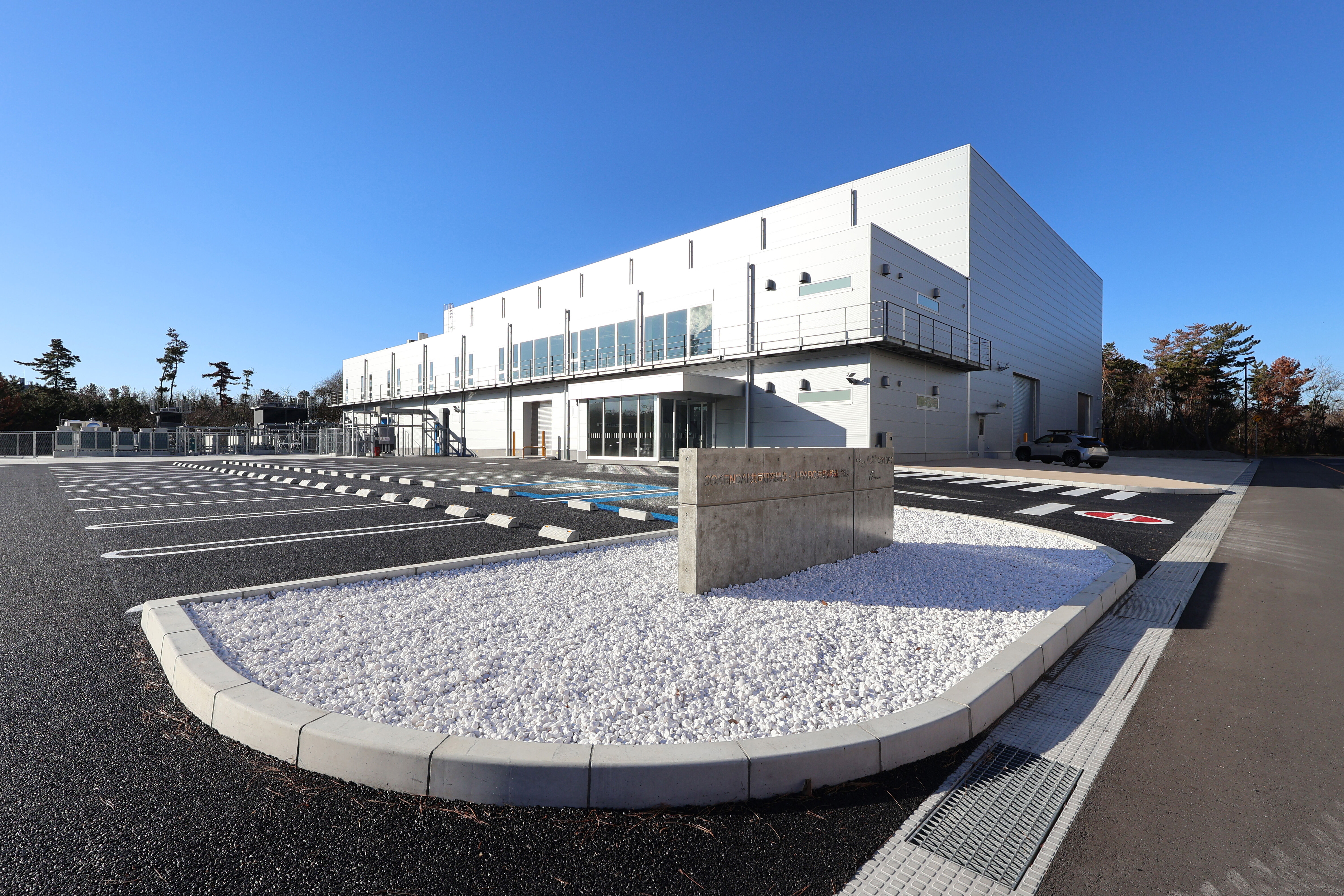 Research Development Building【4-060】